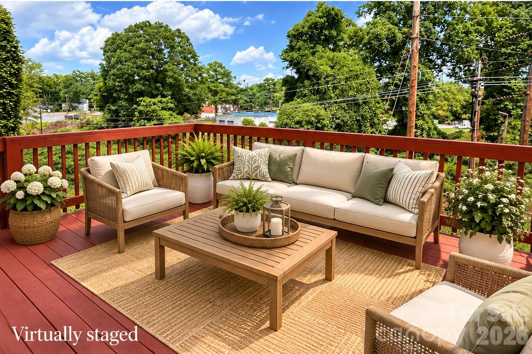 117 Lookout Point Place