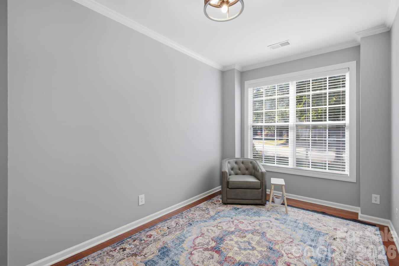 8424 Loxton Circle