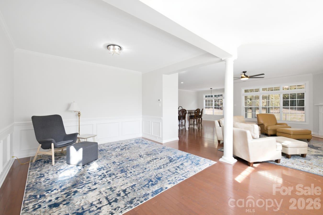 8424 Loxton Circle