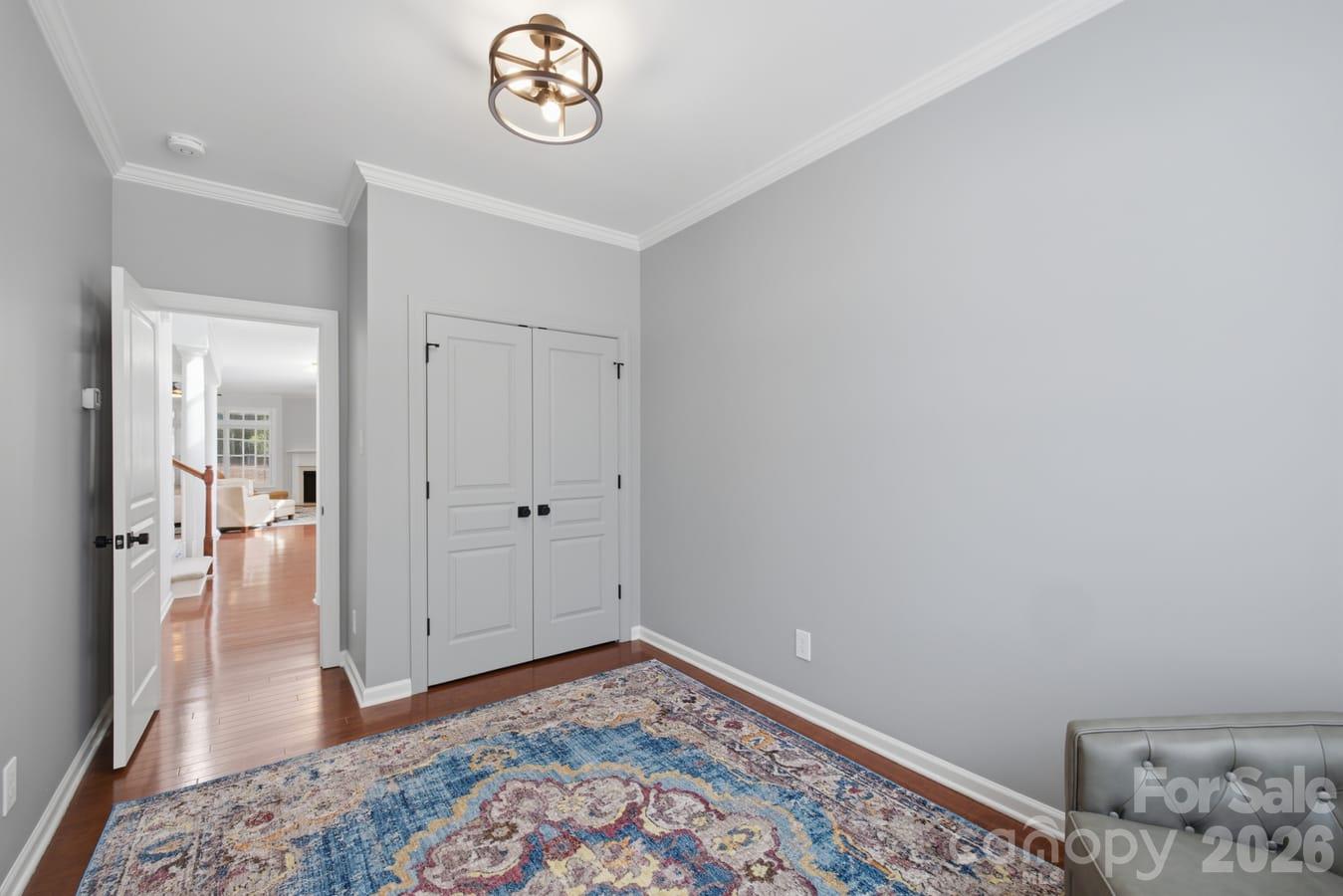 8424 Loxton Circle
