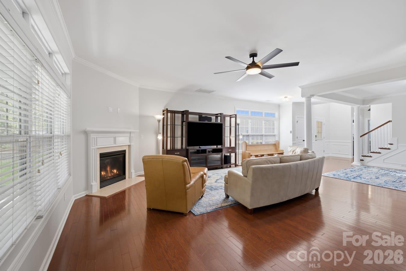 8424 Loxton Circle