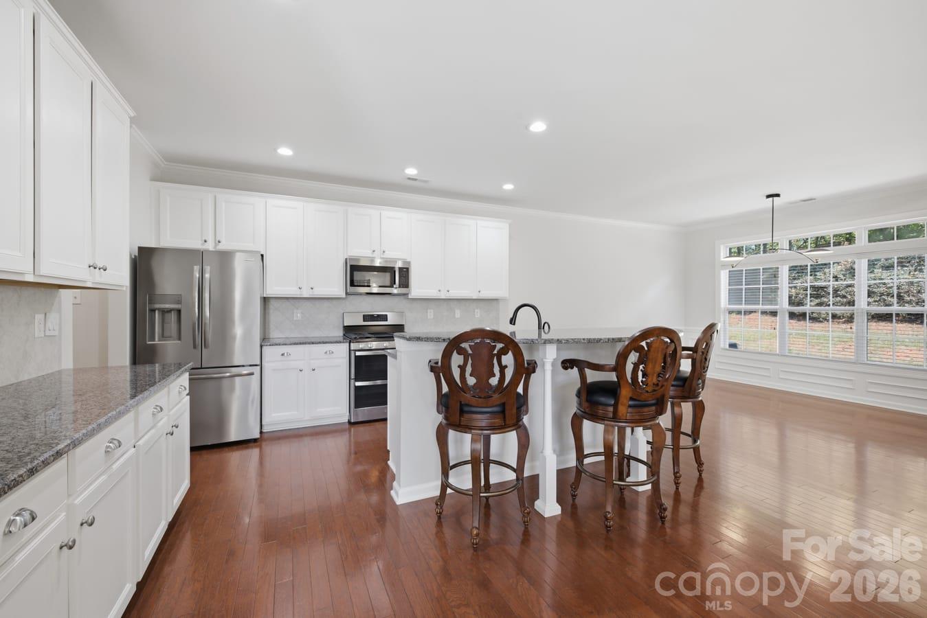 8424 Loxton Circle
