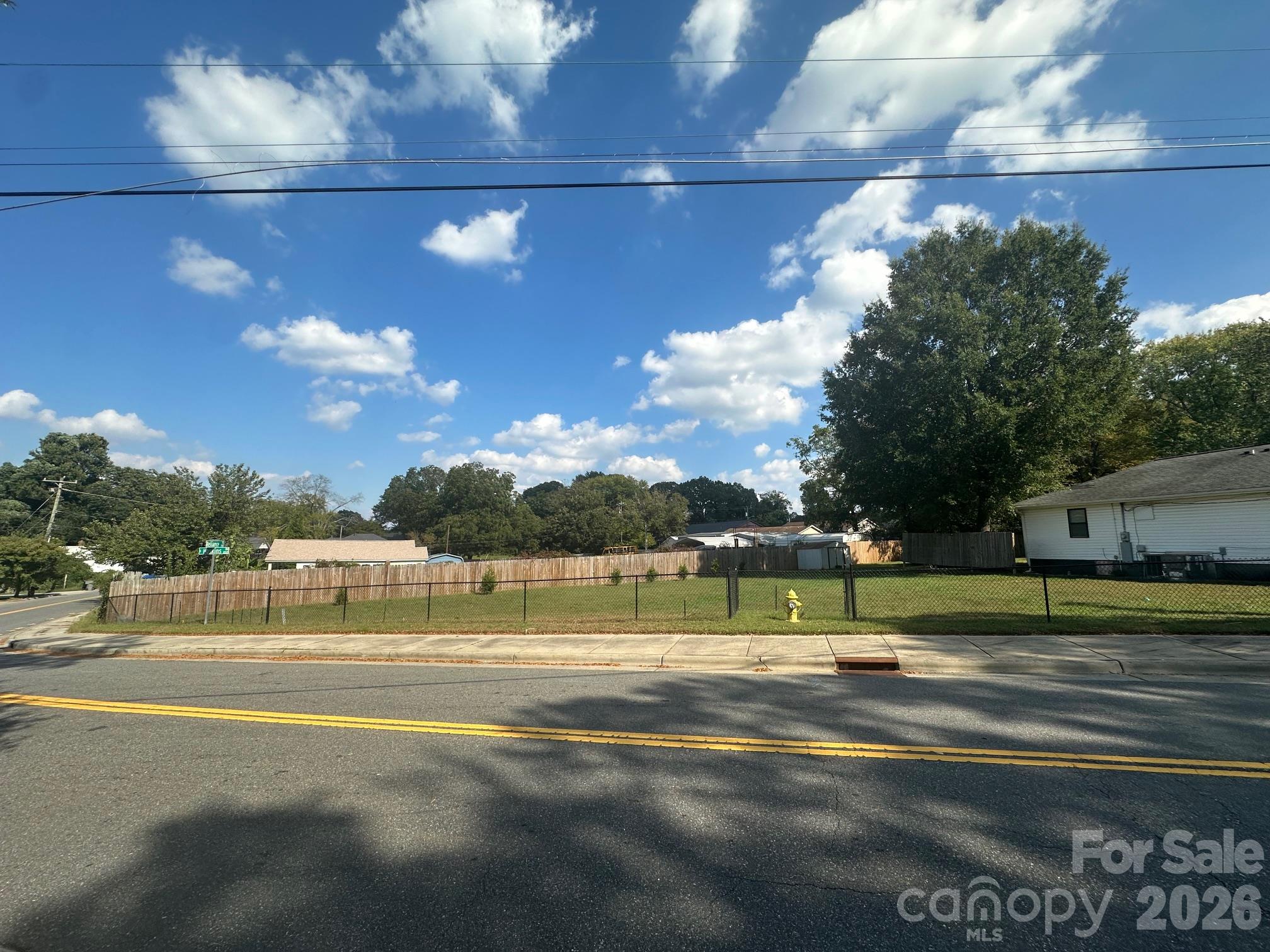 821 Hoskins Road
