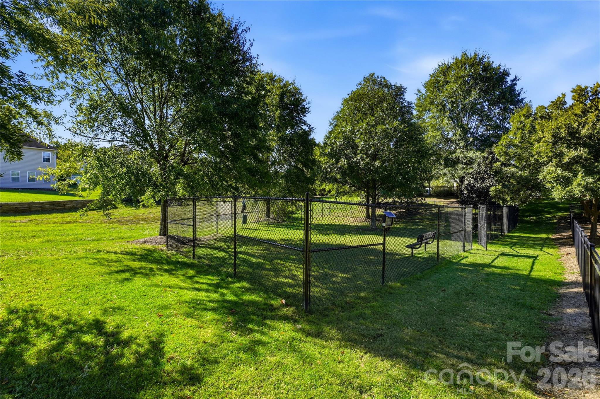 16918 Summers Walk Boulevard