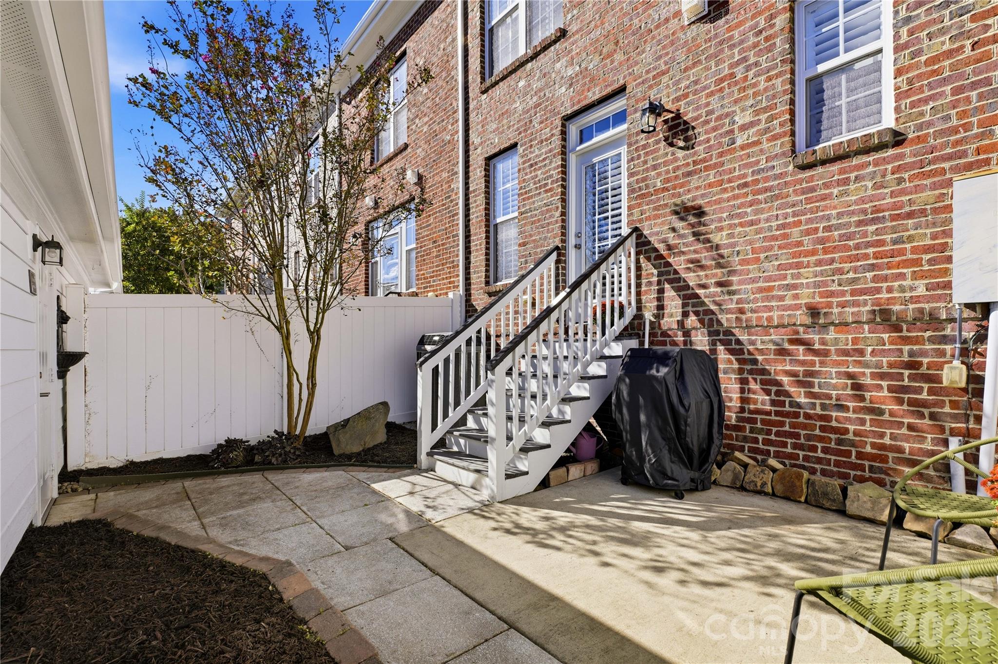 16918 Summers Walk Boulevard