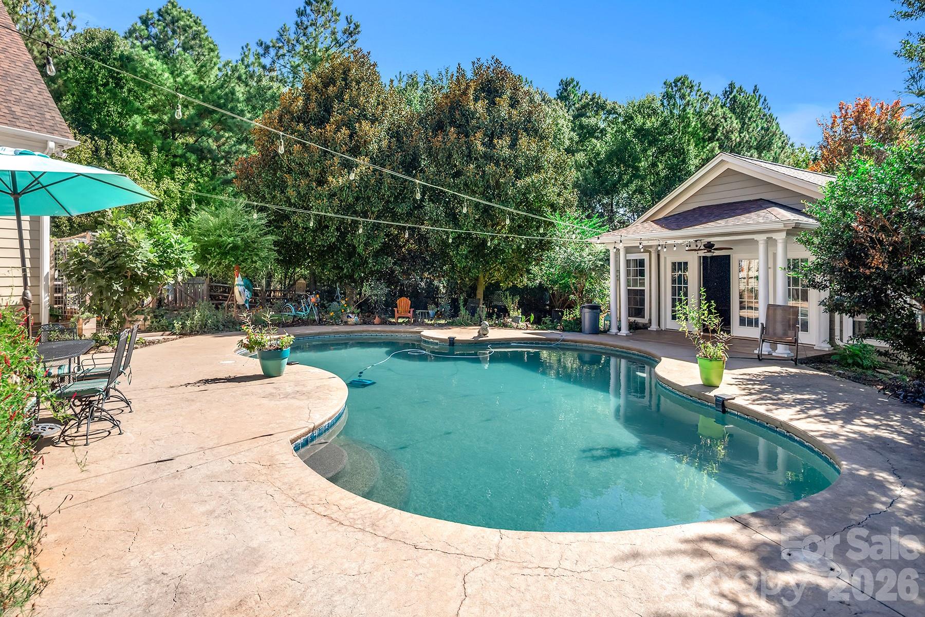 5050 Shady Meadow Lane Unit: 7
