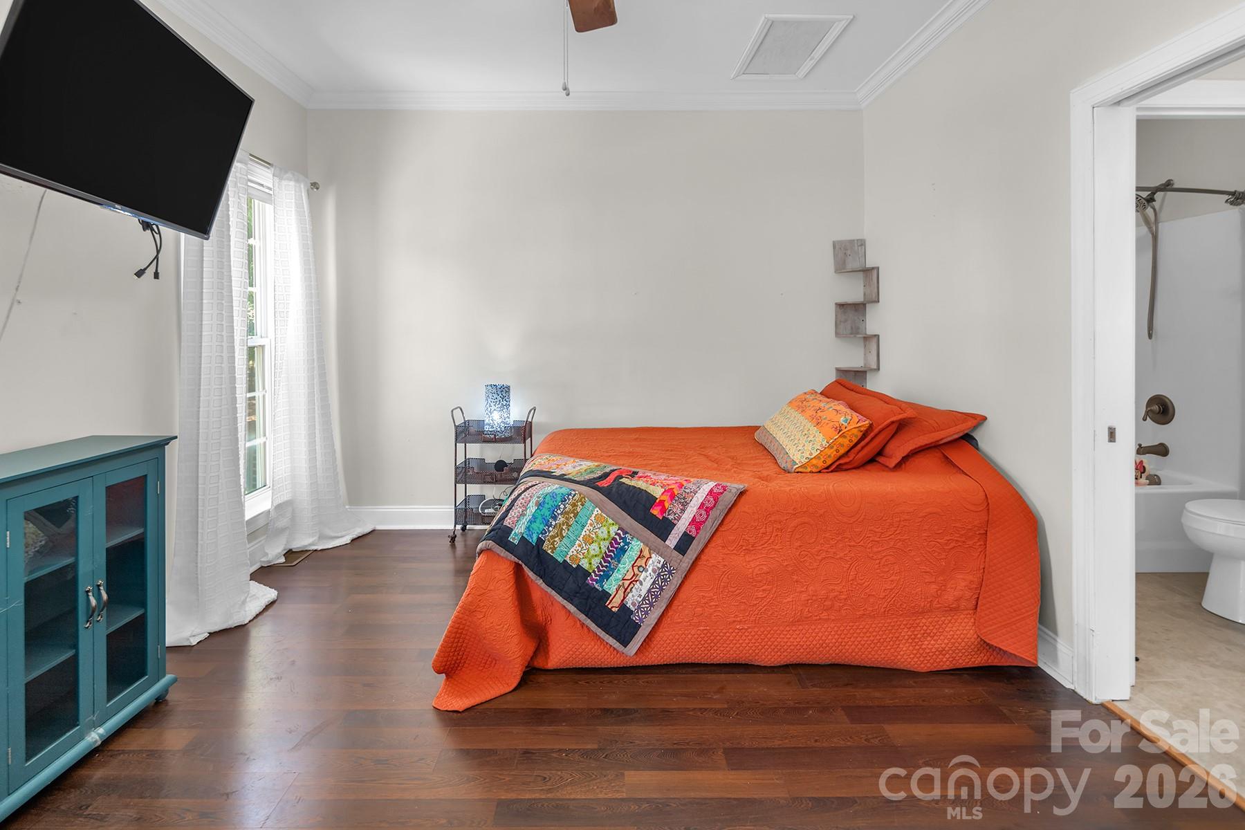 5050 Shady Meadow Lane Unit: 7