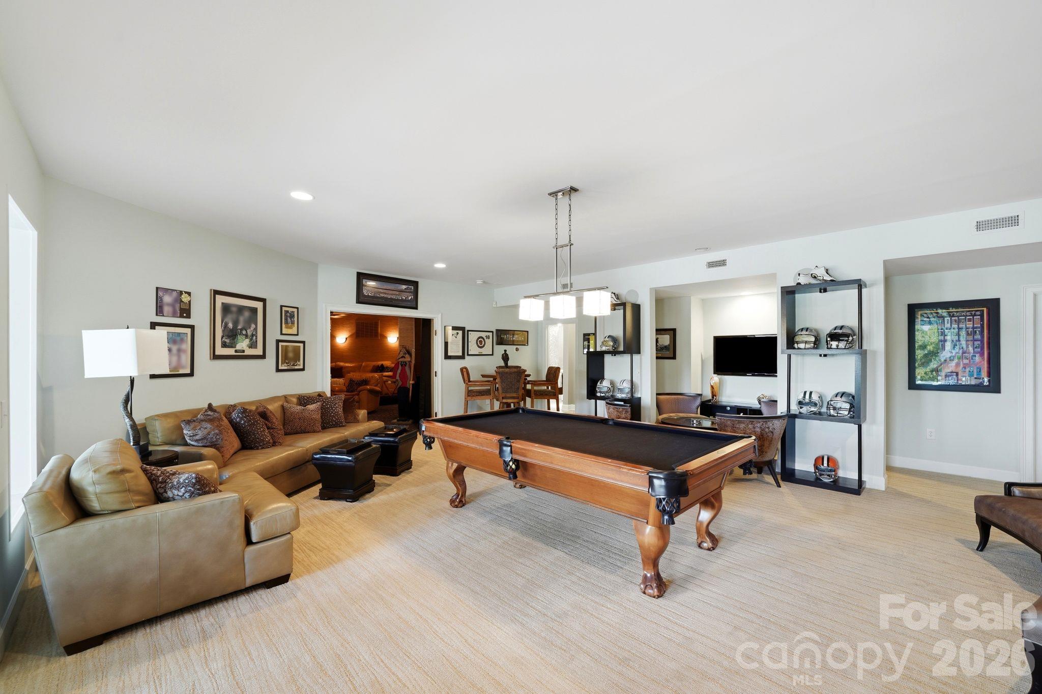47 Hamiltons Ferry Road