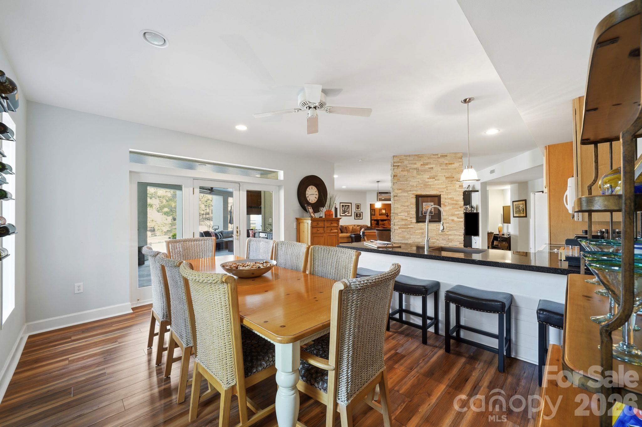 47 Hamiltons Ferry Road