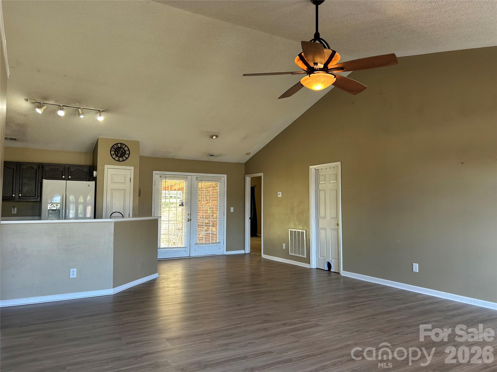 1110 Highland Creek Drive