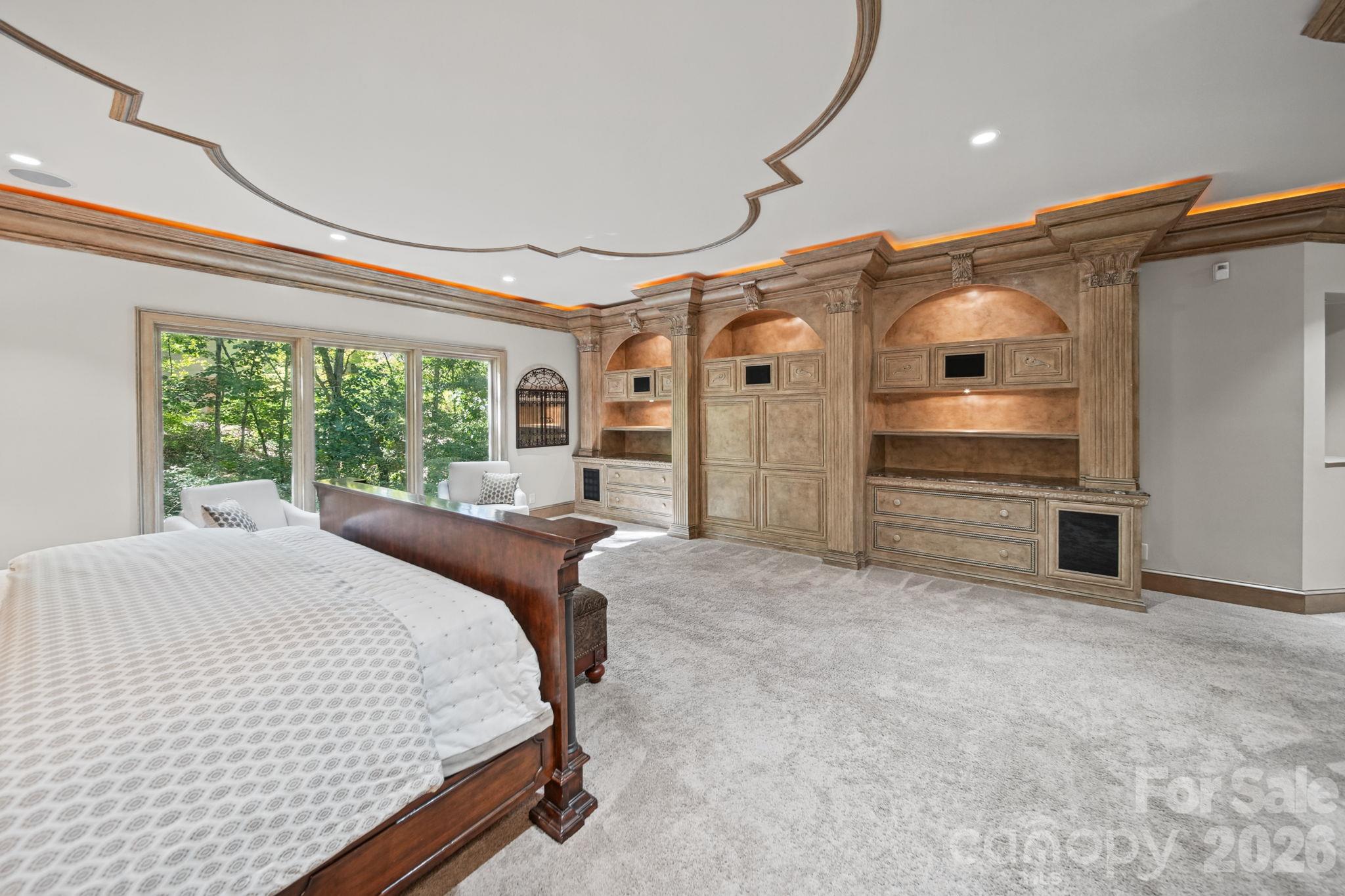 6 Thornwood Court