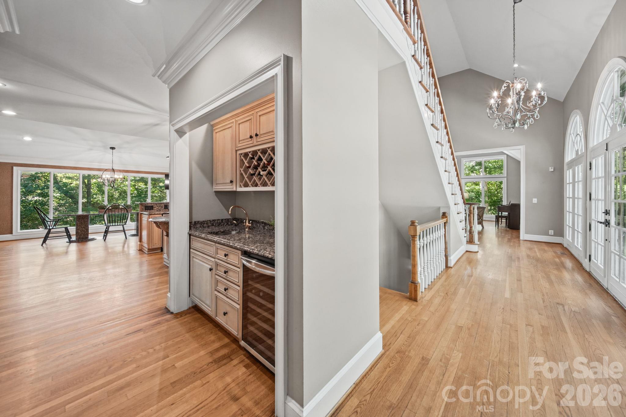 6 Thornwood Court
