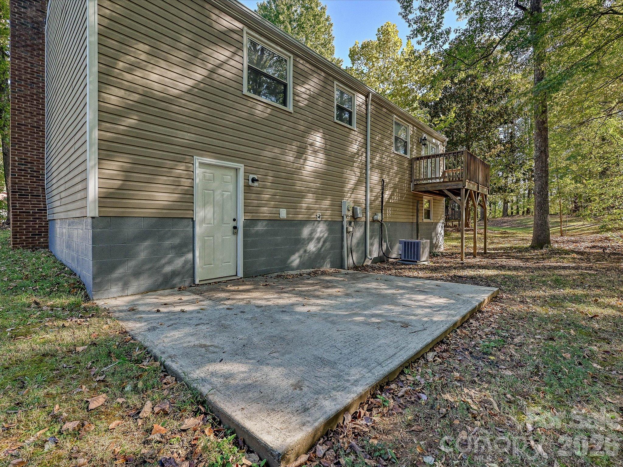 10446 Club Car Court Unit: 7