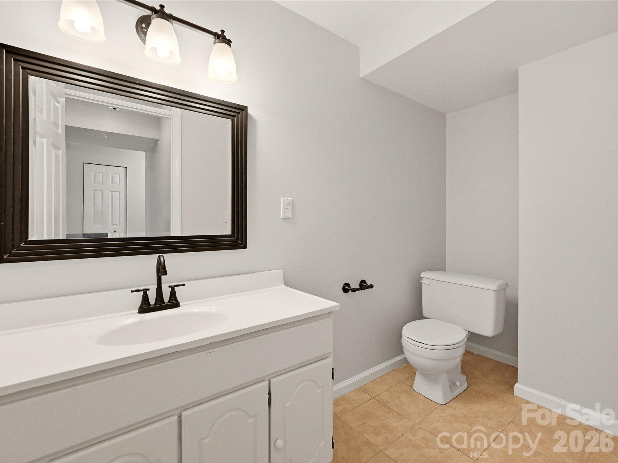 10446 Club Car Court Unit: 7