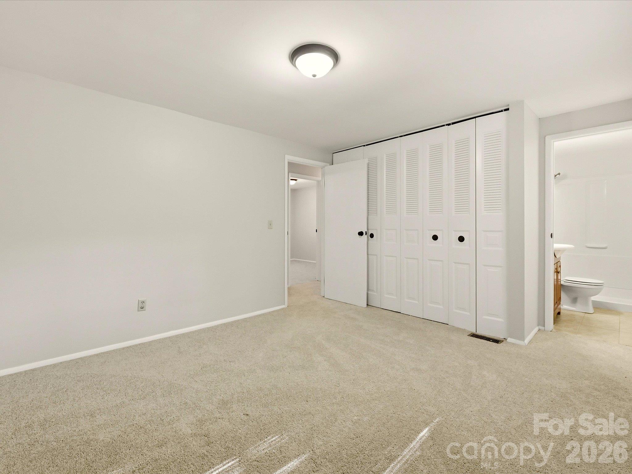 10446 Club Car Court Unit: 7