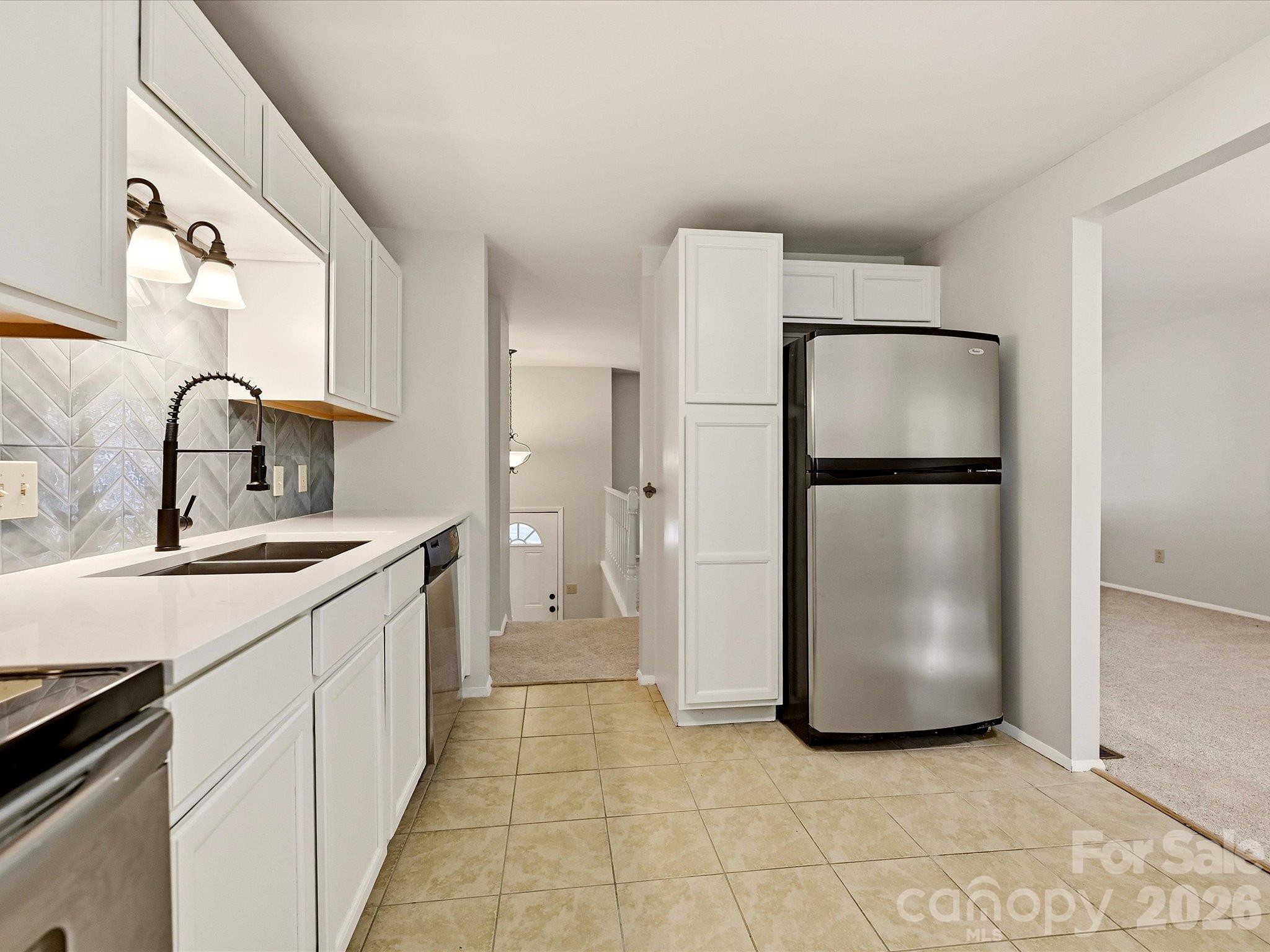 10446 Club Car Court Unit: 7