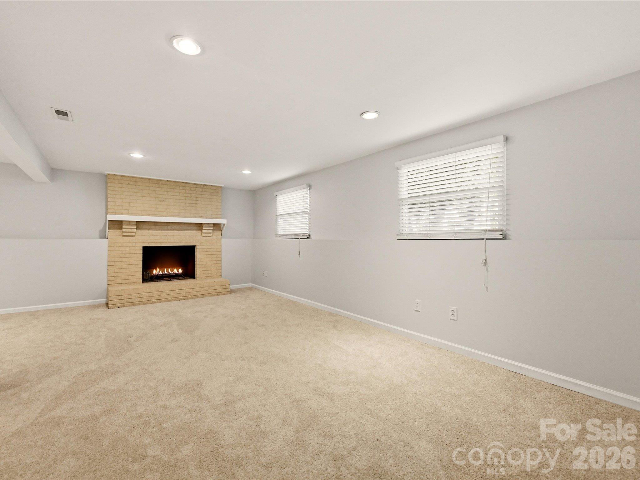 10446 Club Car Court Unit: 7