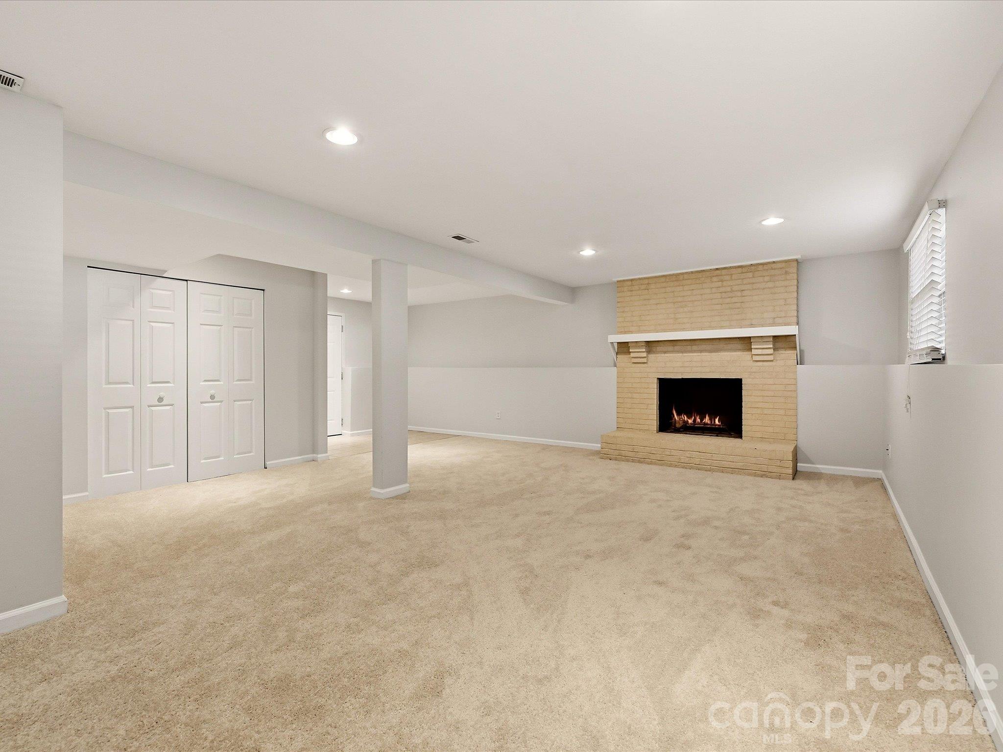 10446 Club Car Court Unit: 7