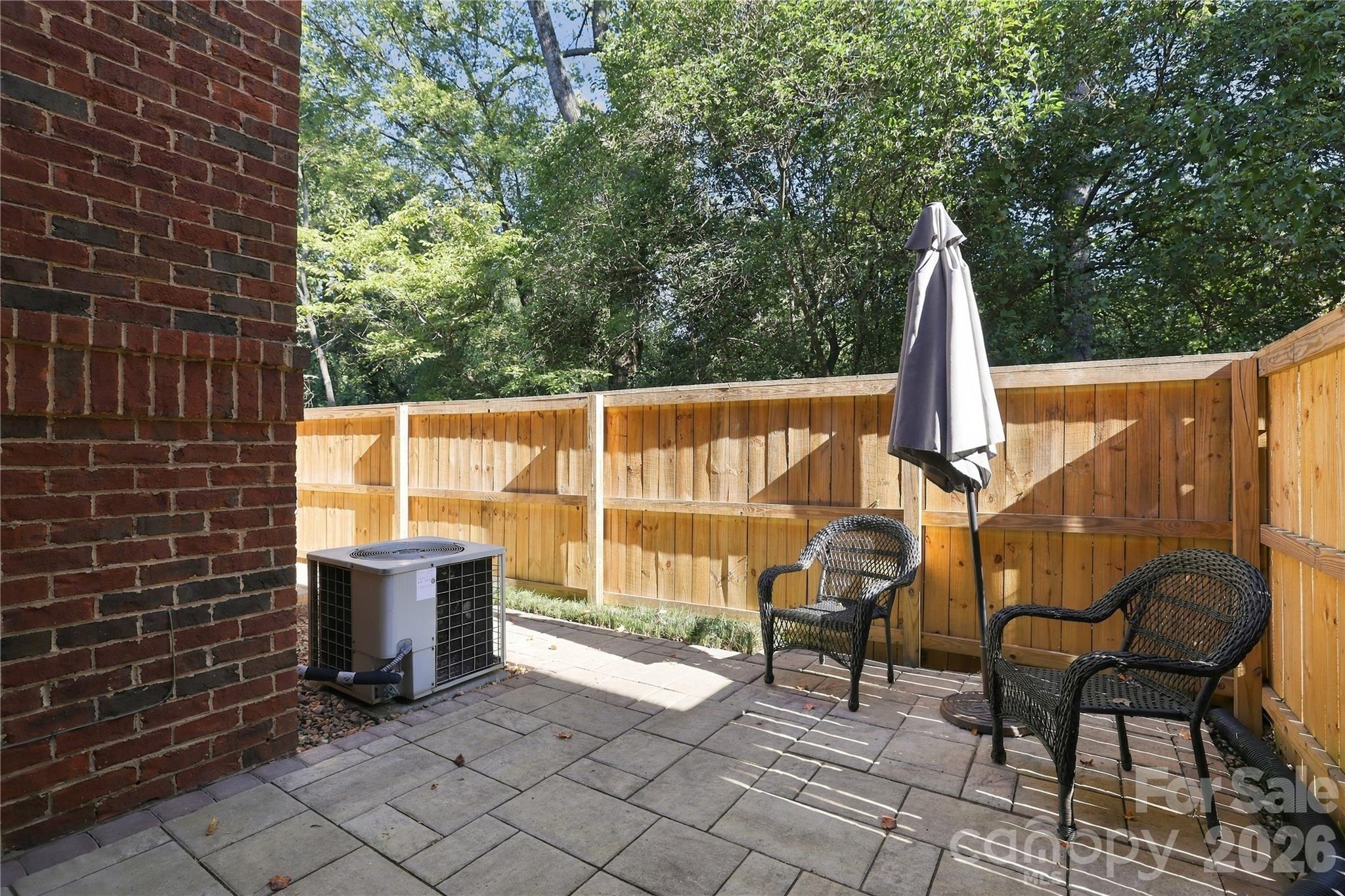 1167 Hollyheath Lane