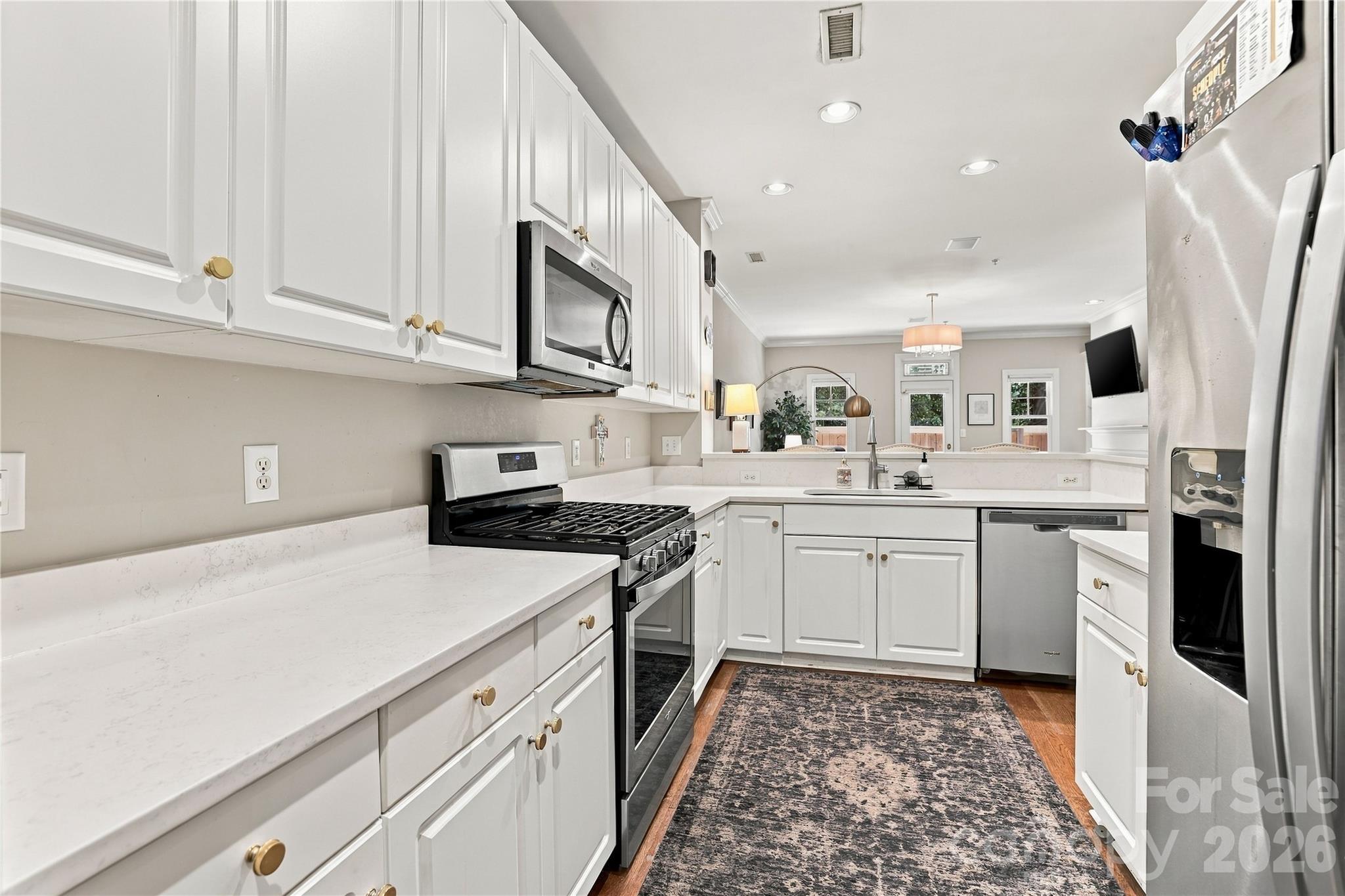1167 Hollyheath Lane