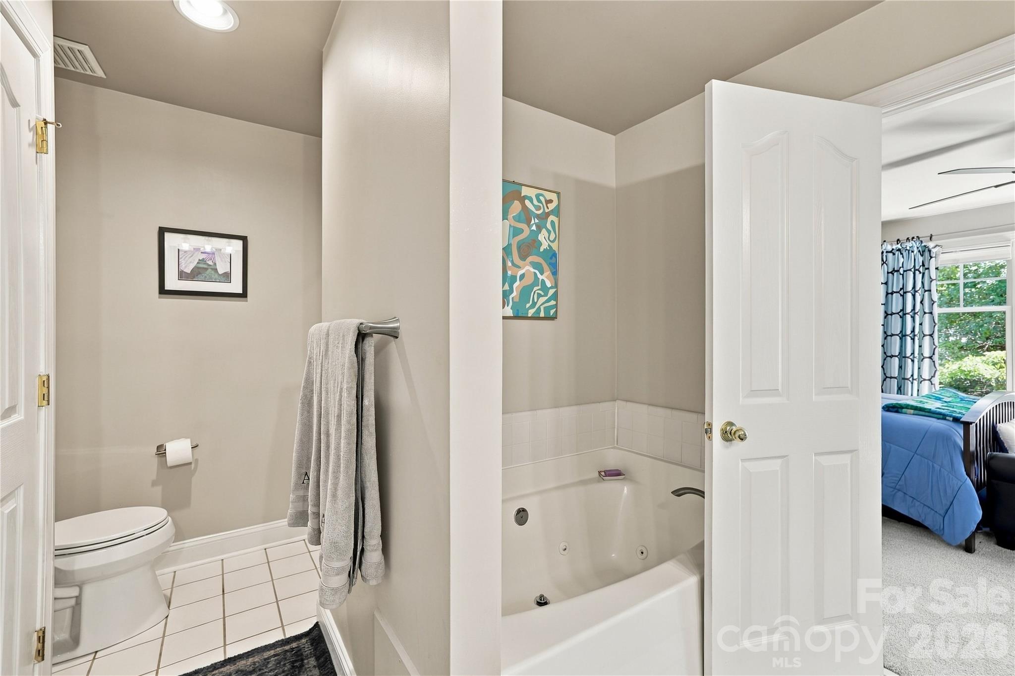 1167 Hollyheath Lane