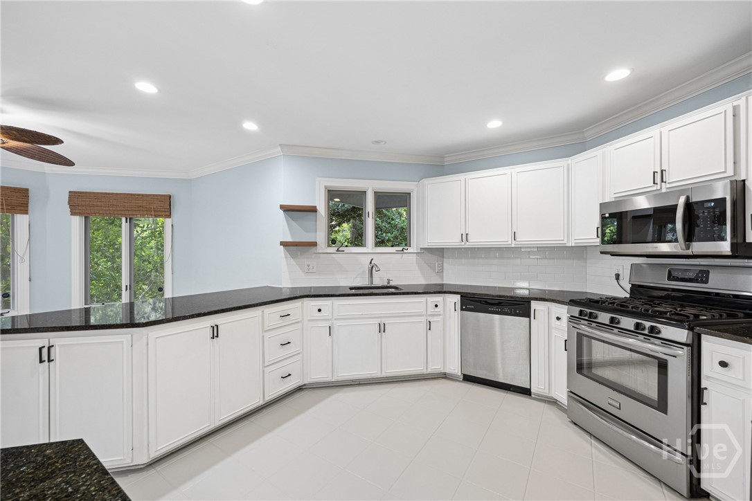 44 Black Hawk Trail