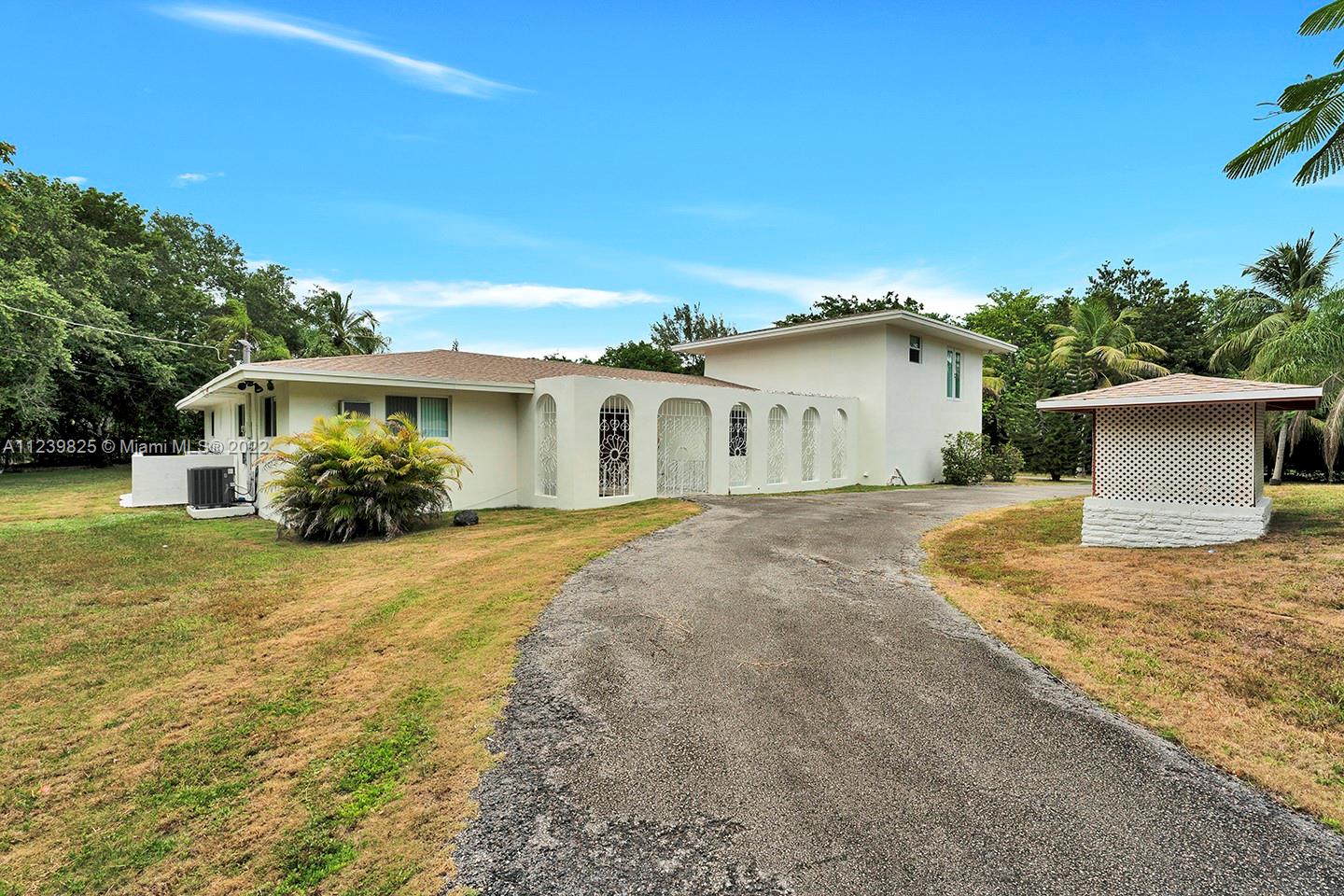 5865 SW 102 Street Unit: 0