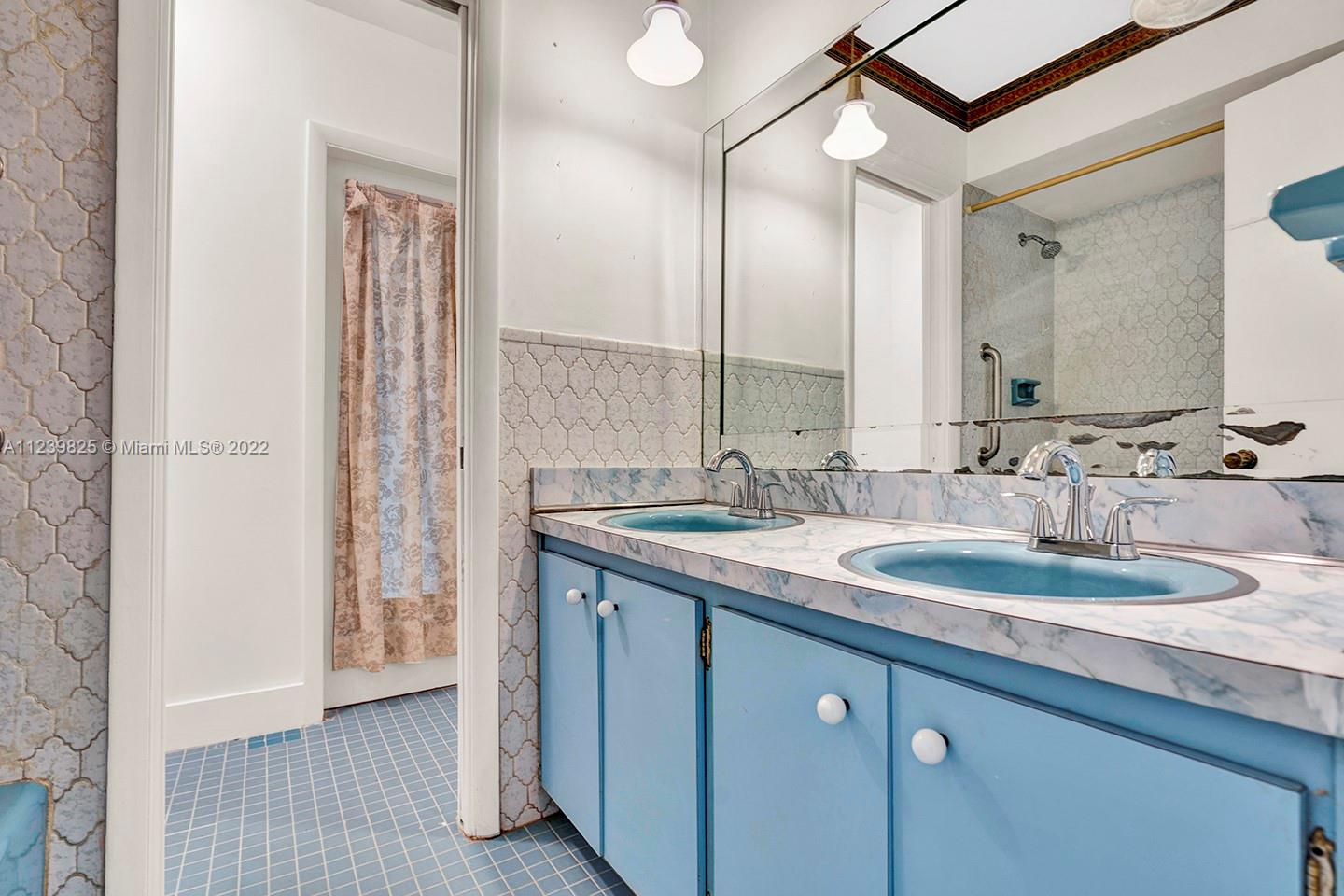 5865 SW 102 Street Unit: 0