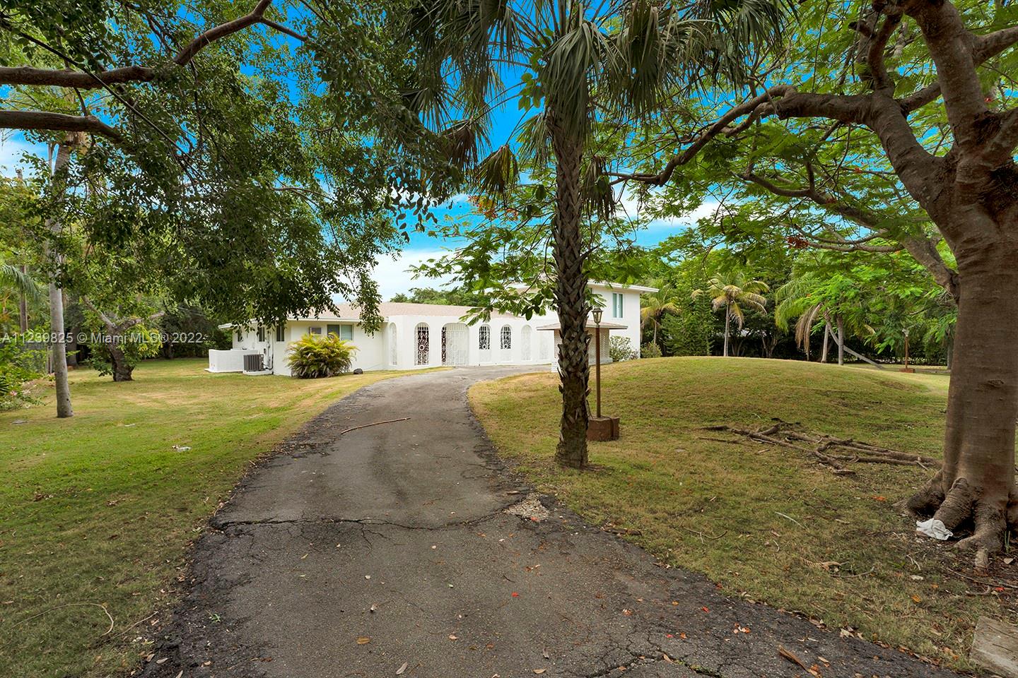 5865 SW 102 Street Unit: 0