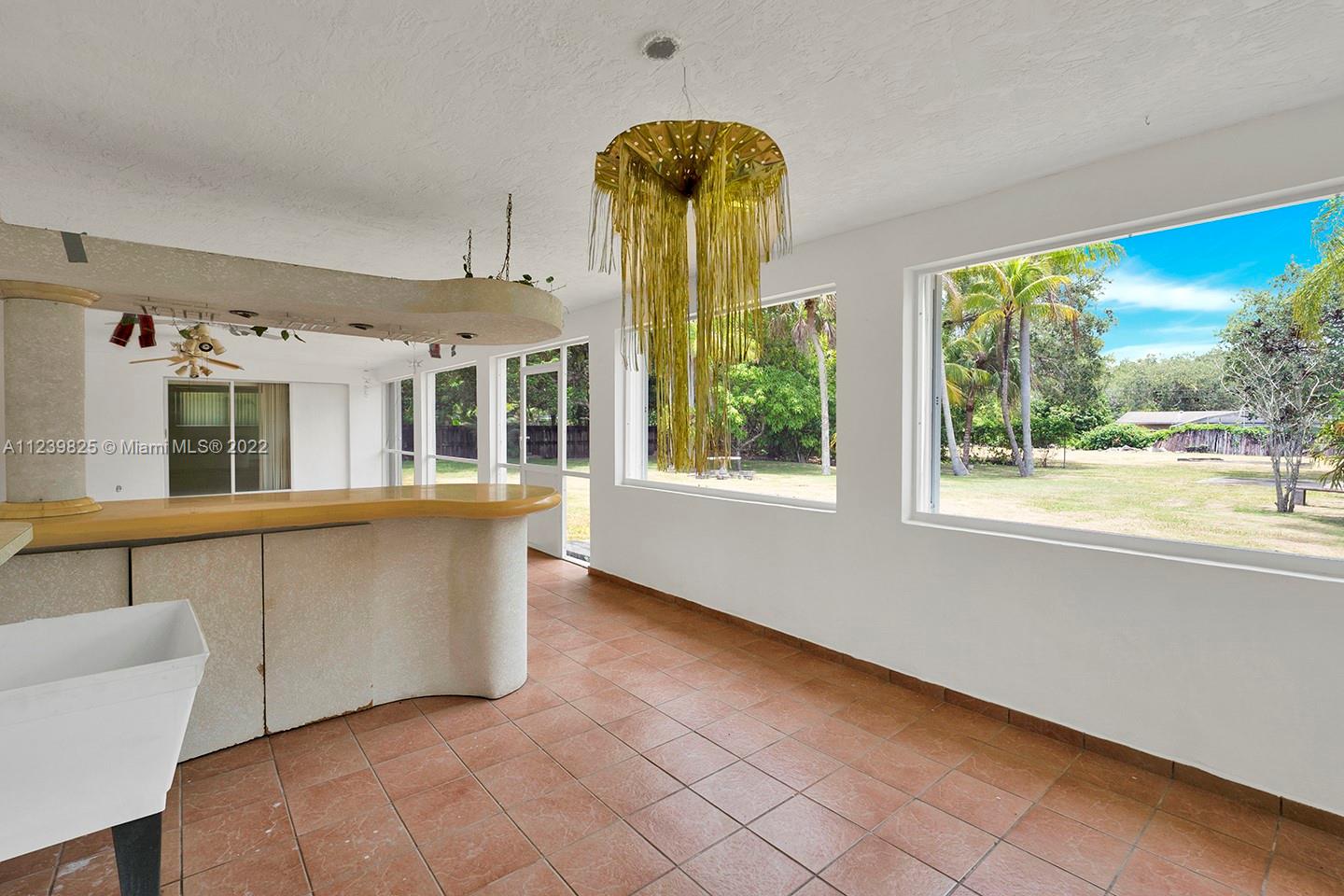 5865 SW 102 Street Unit: 0
