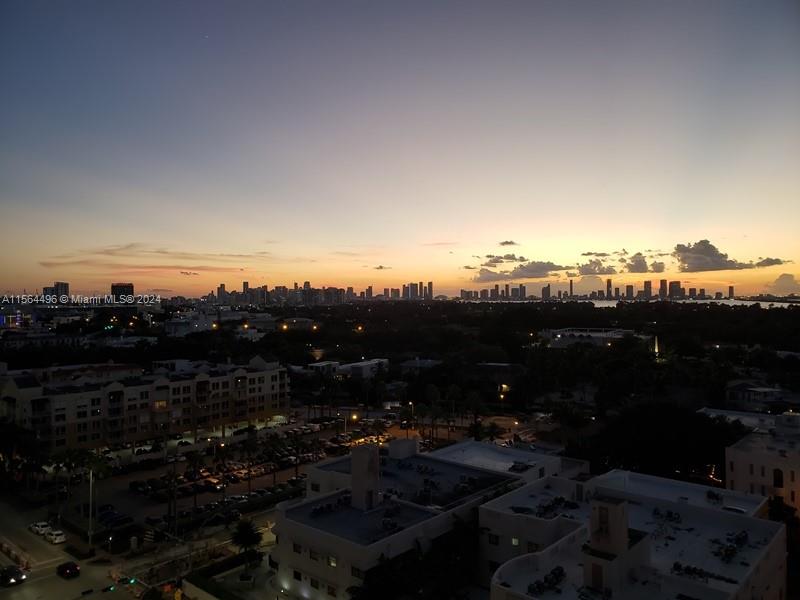 2899 Collins Ave # 1516