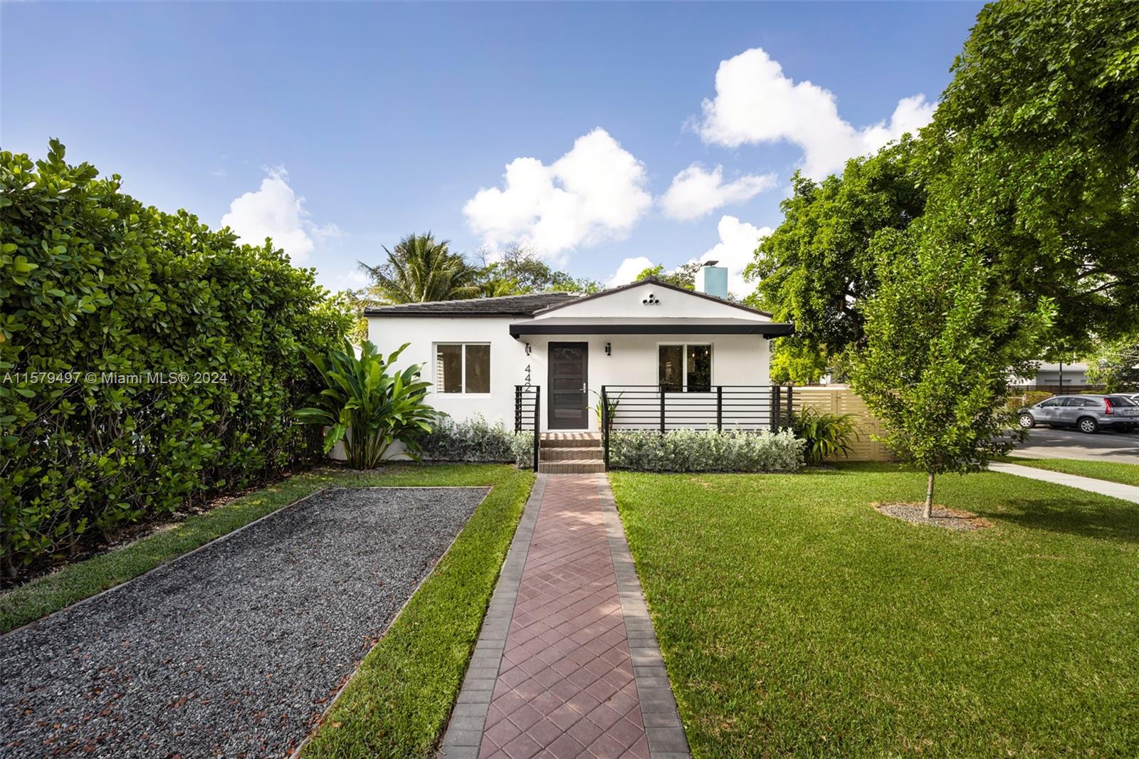 442 NW 46th St