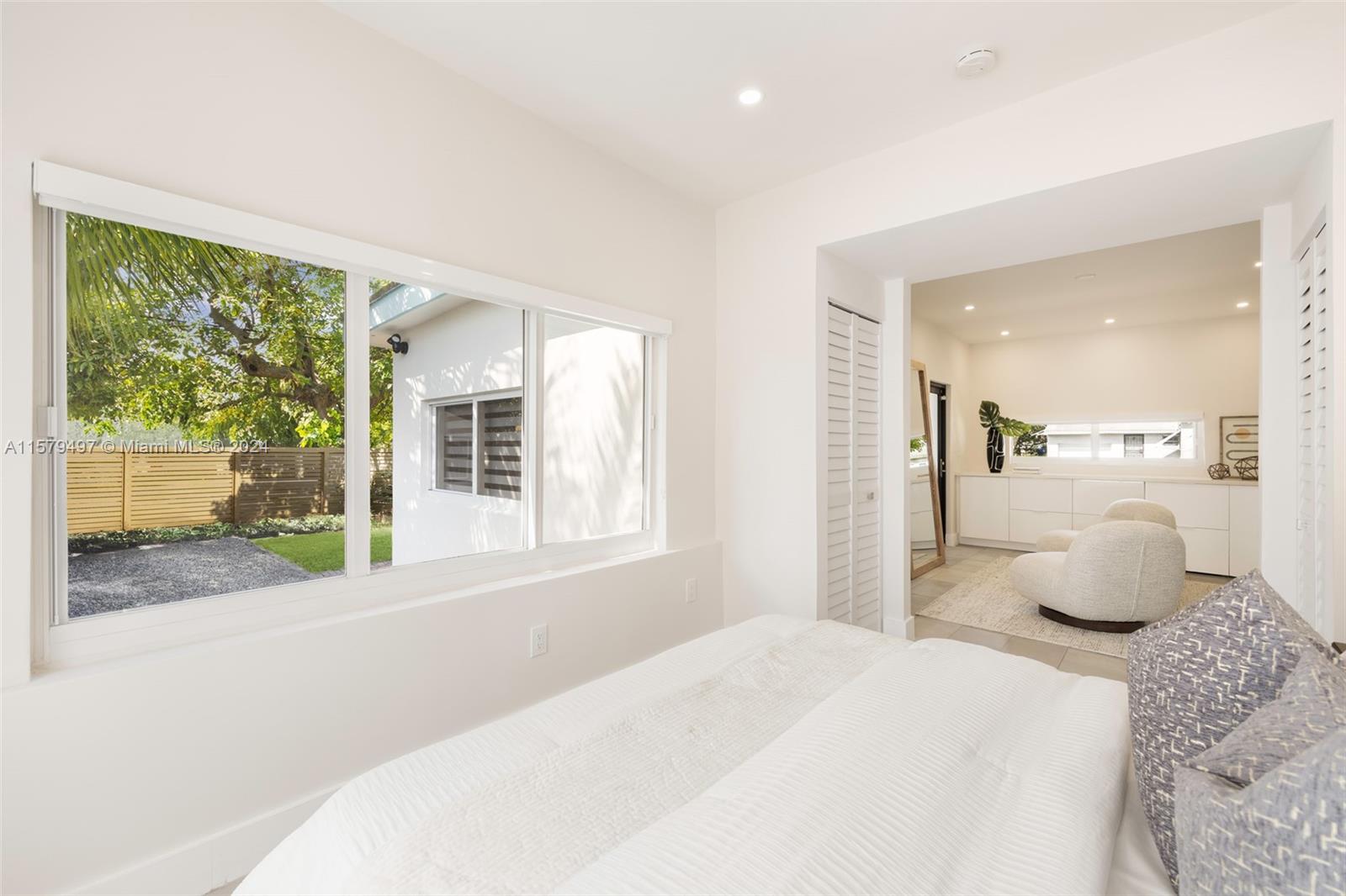 442 NW 46th St