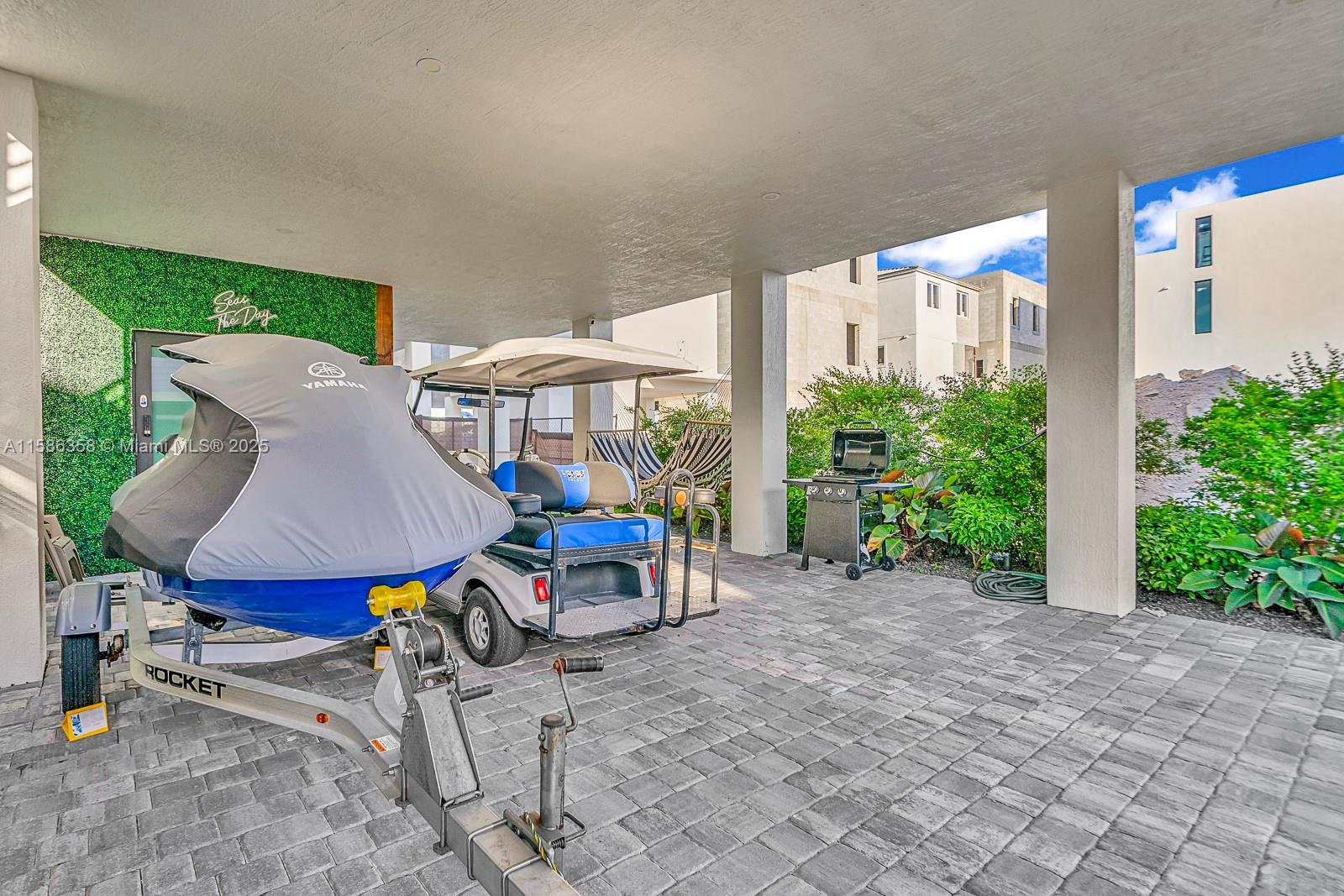 94825 Overseas Hwy