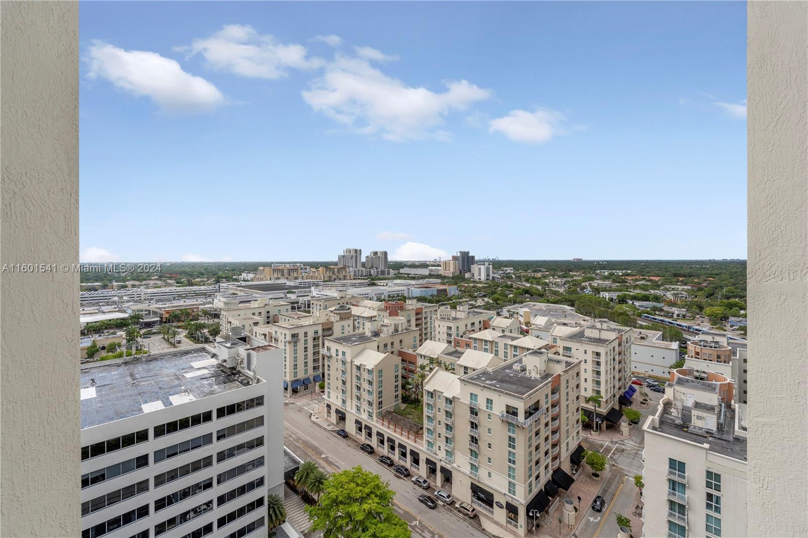 9055 SW 73 Ct # 1605