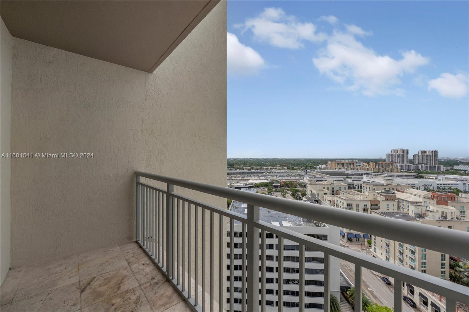 9055 SW 73 Ct # 1605