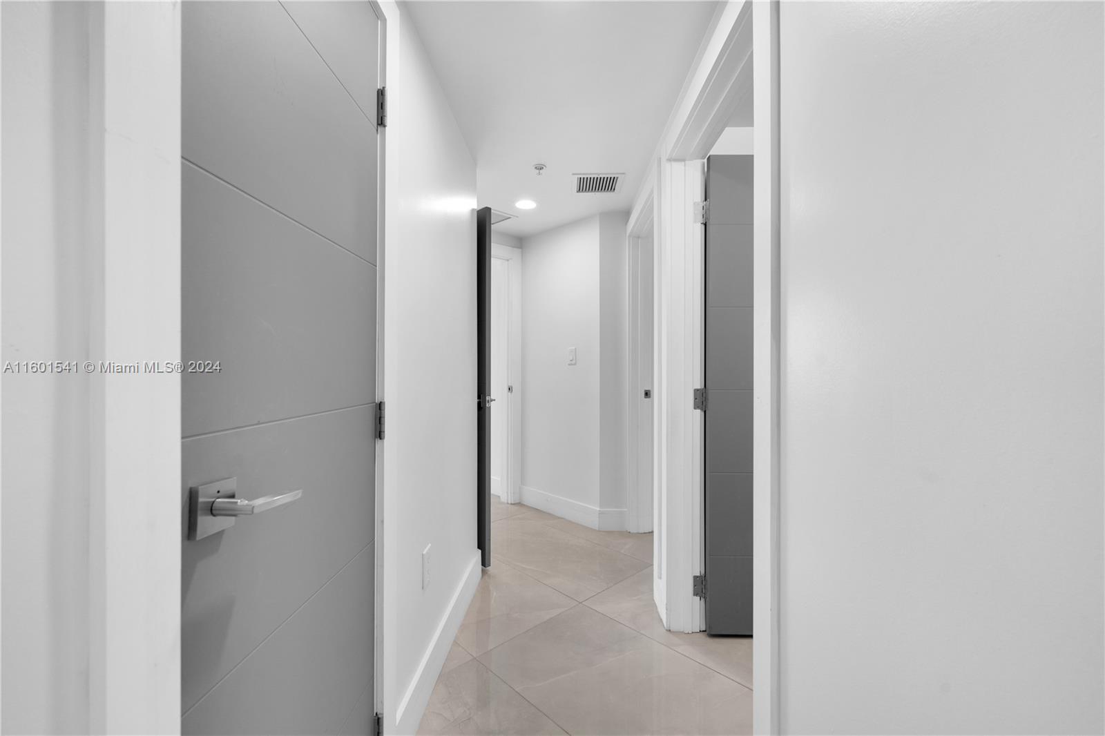 9055 SW 73 Ct # 1605