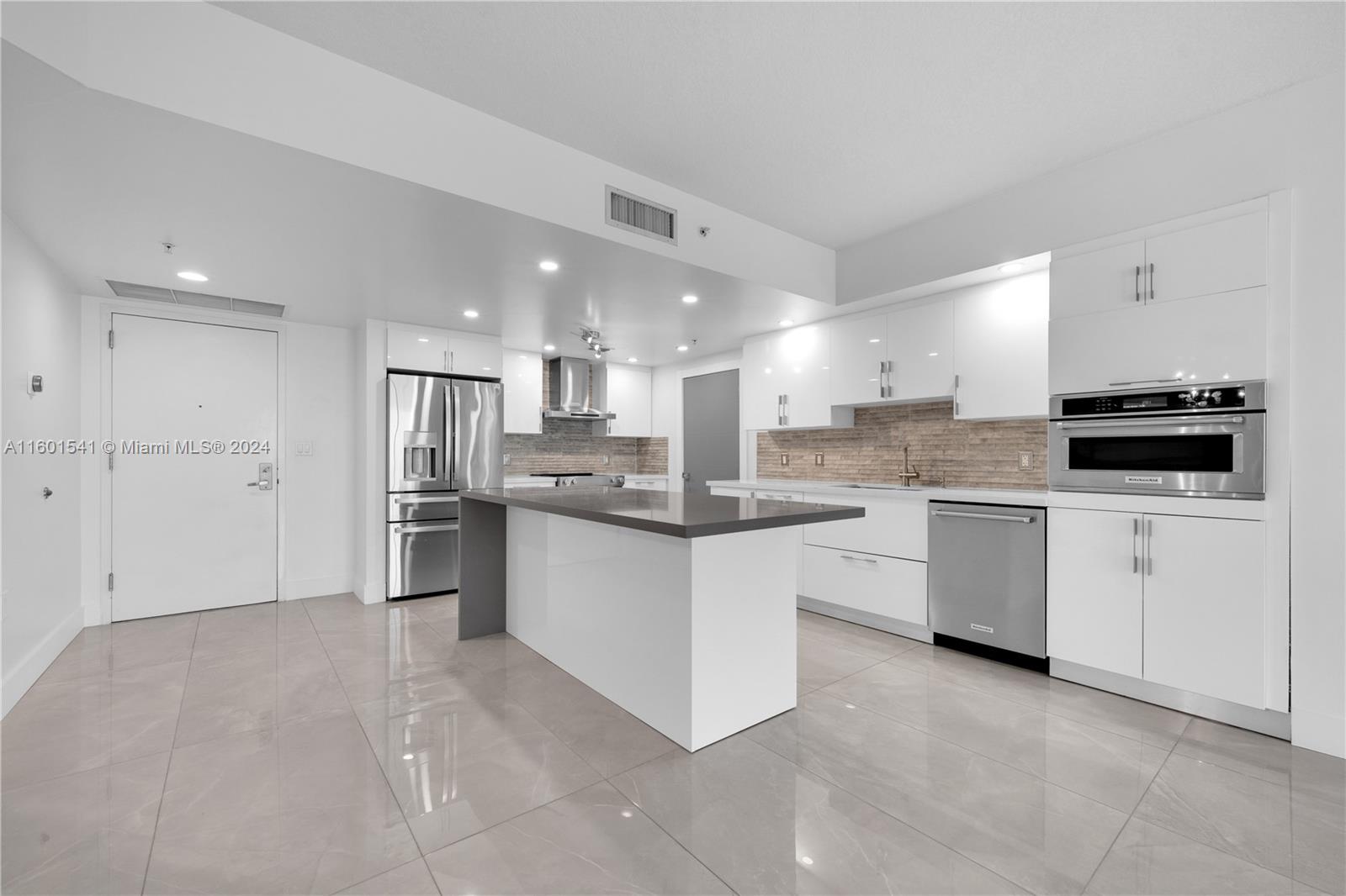 9055 SW 73 Ct # 1605
