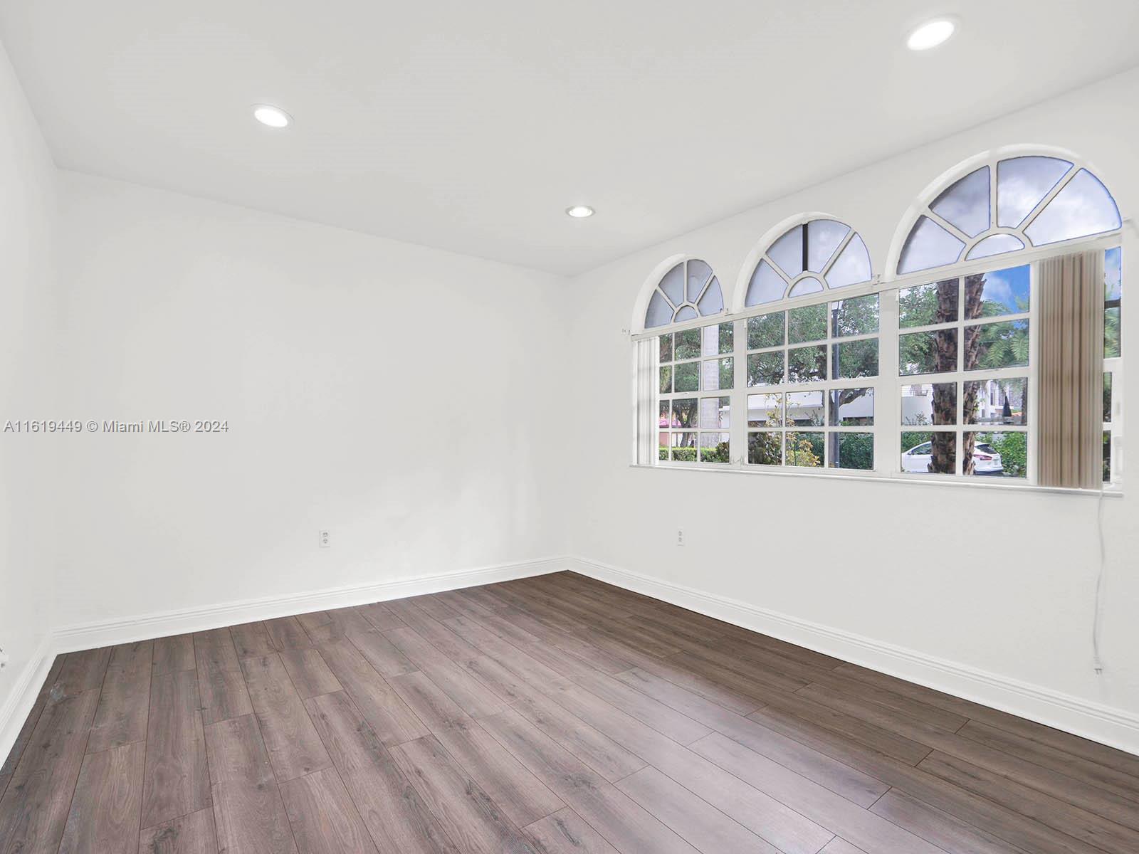 16224 NW 82nd Pl