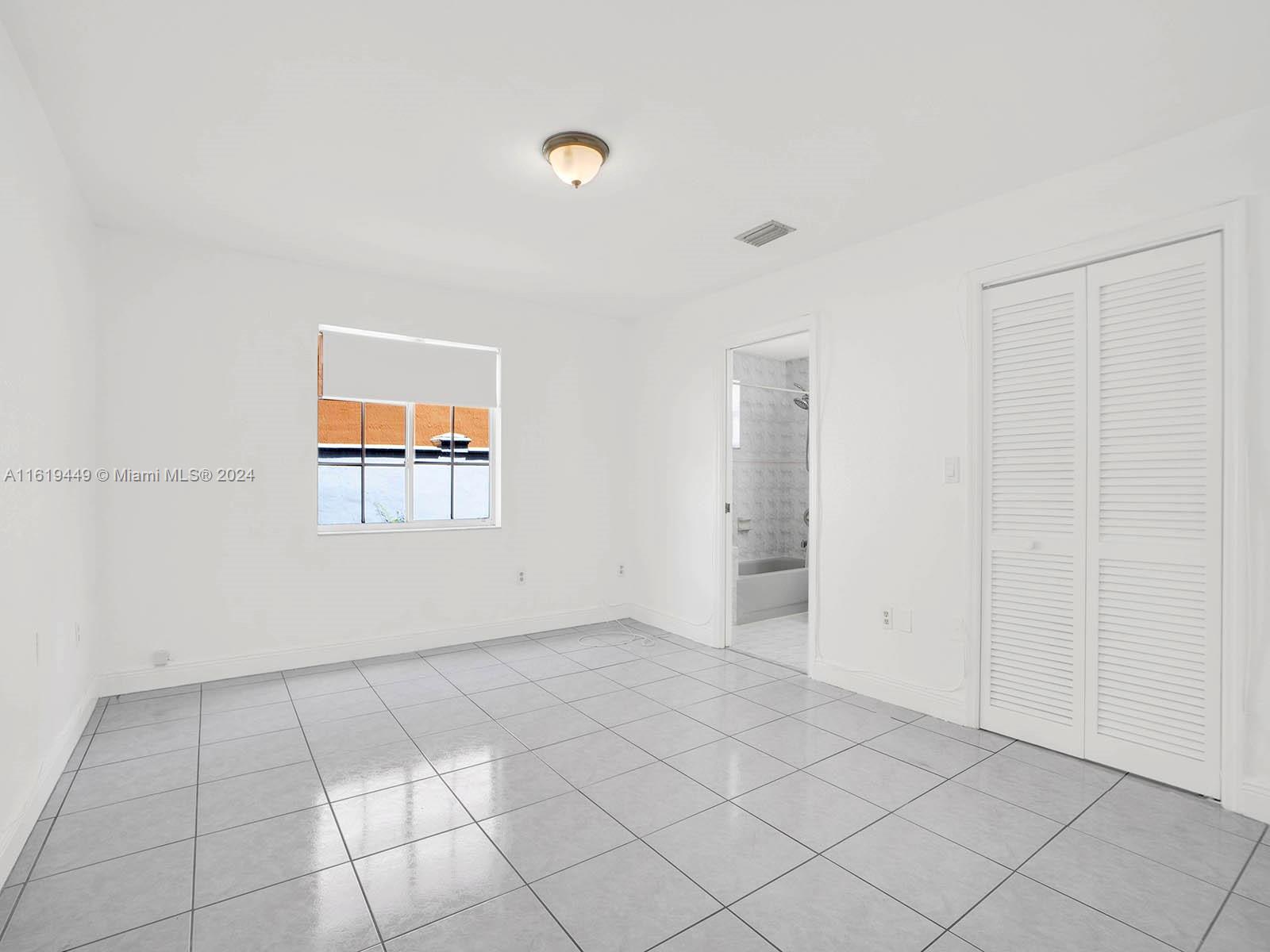 16224 NW 82nd Pl