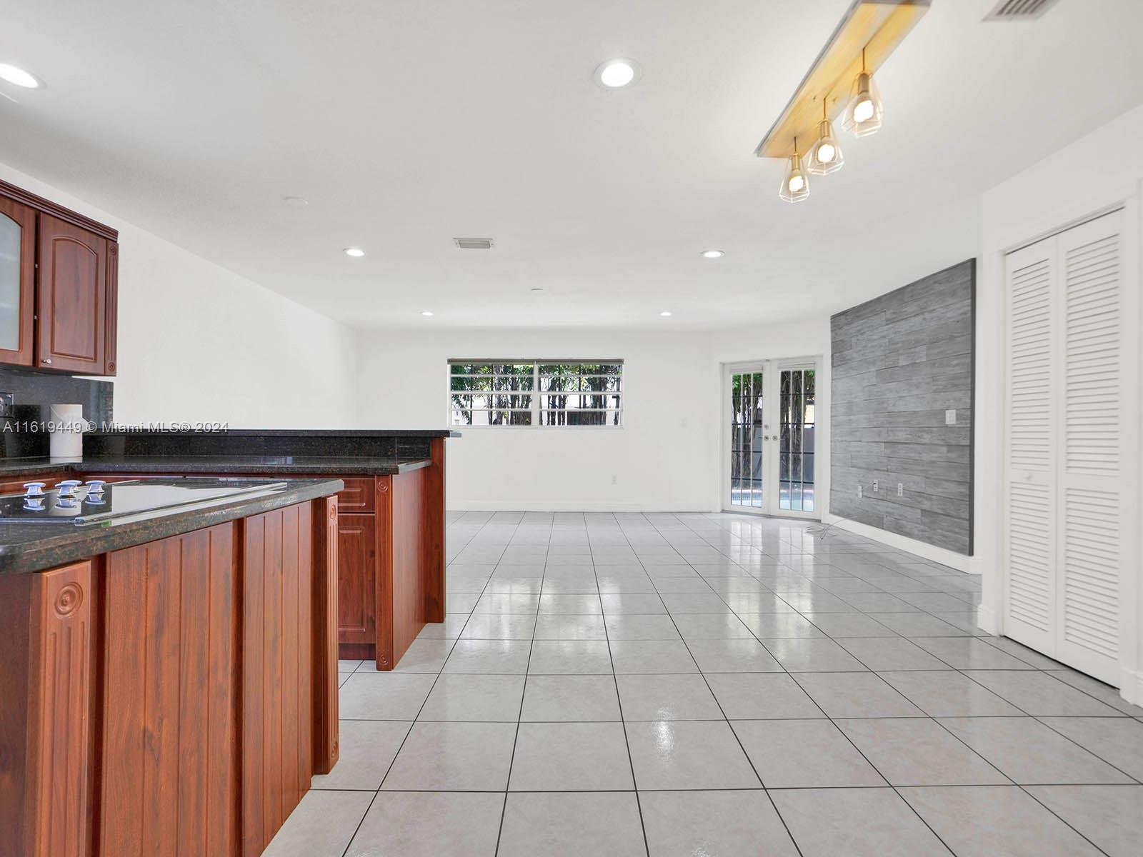 16224 NW 82nd Pl