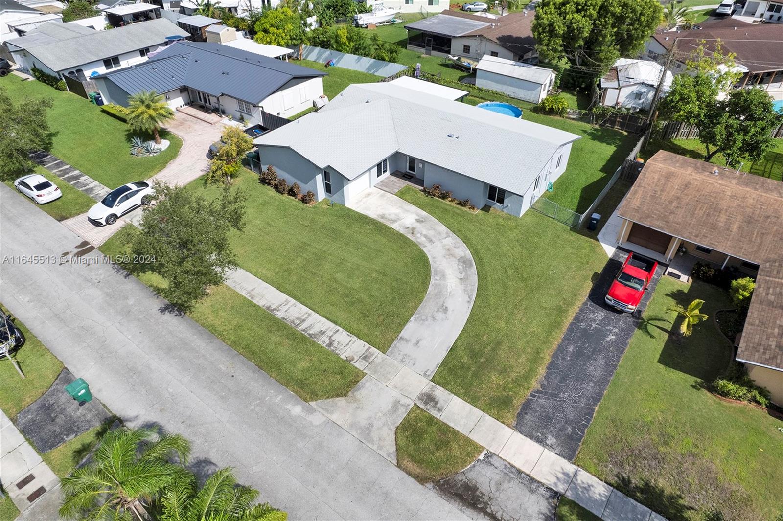 10171 SW 199th St
