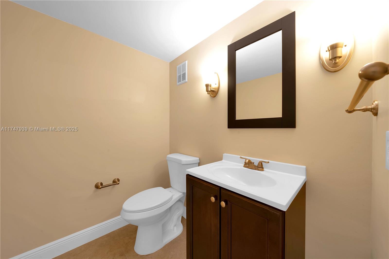 10661 SW 113th Pl # 94C