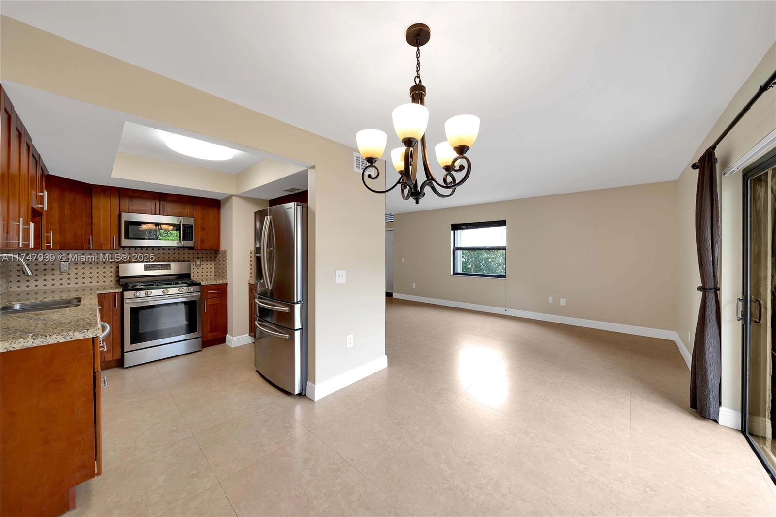 10661 SW 113th Pl # 94C