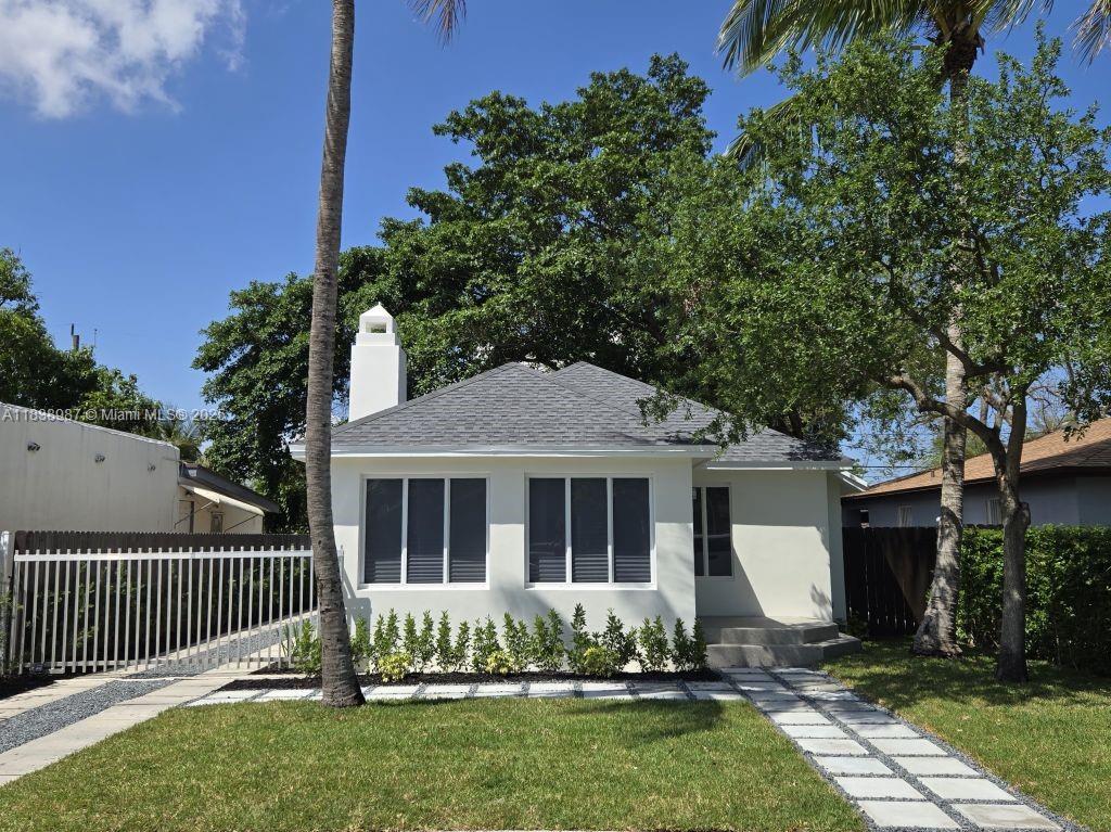1923 NW 48th St