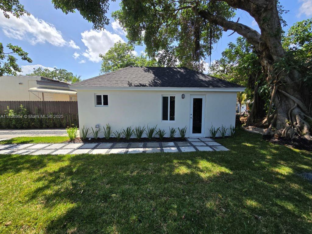1923 NW 48th St
