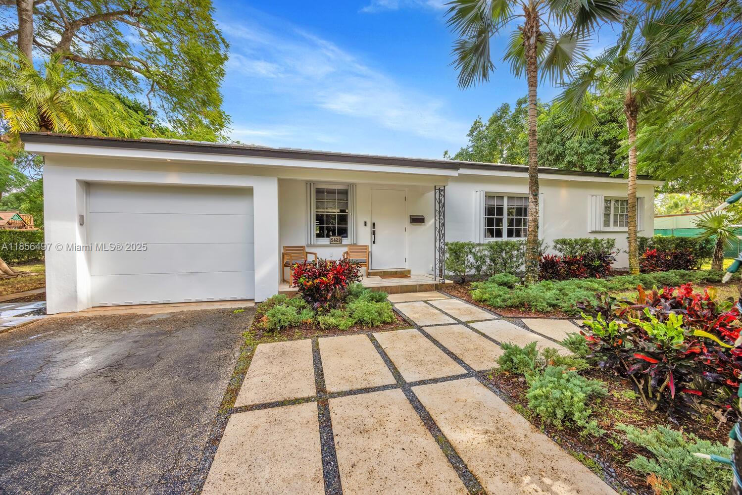 5827 SW 69th Ct # 5827