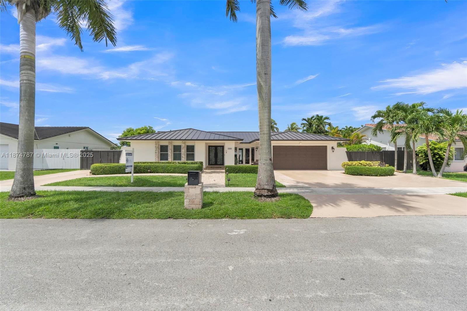 1900 SW 126th Ct