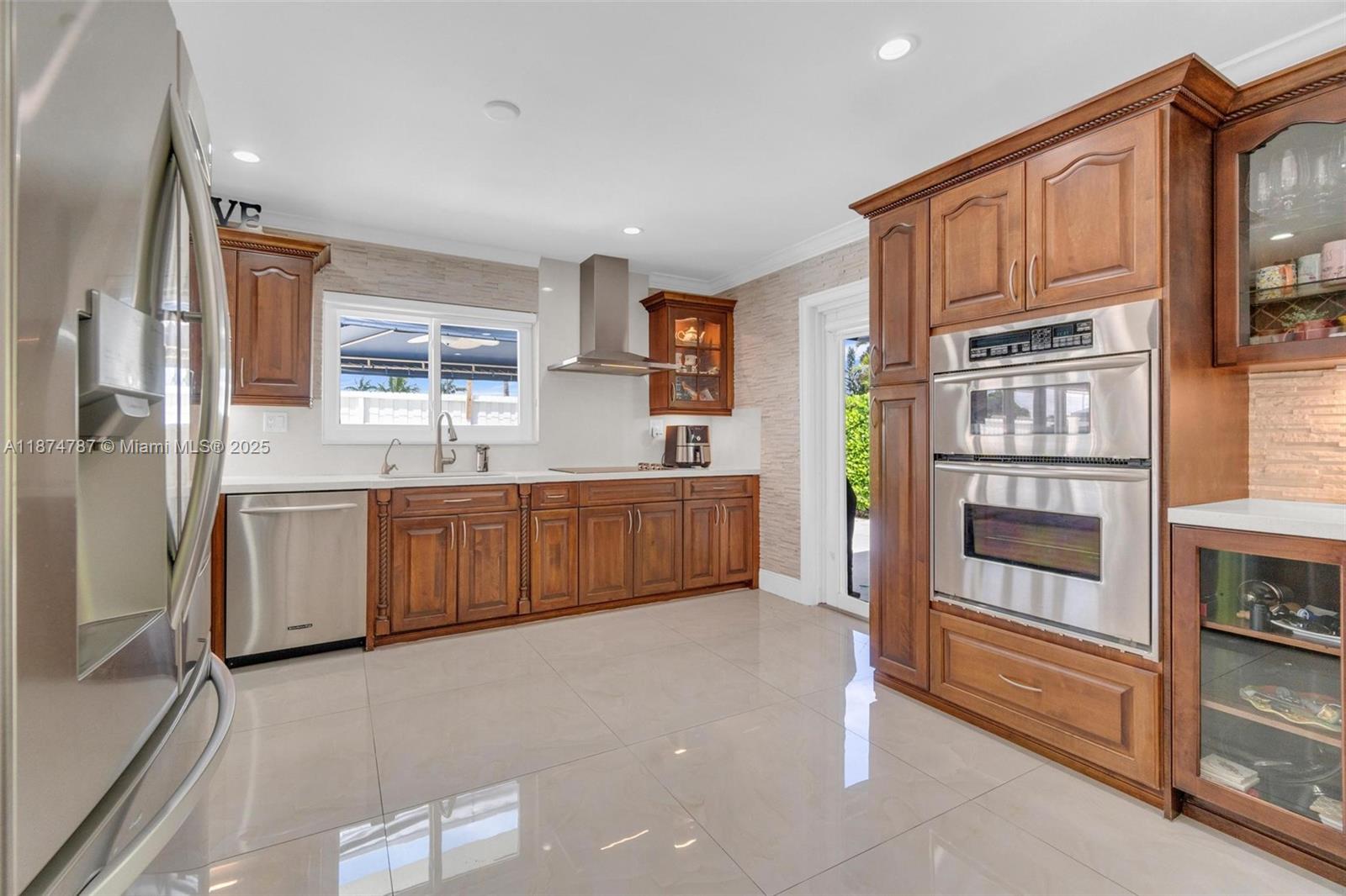 1900 SW 126th Ct