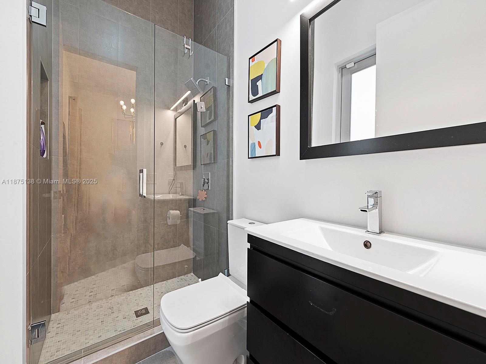 8271 NW 34th Dr Unit: .